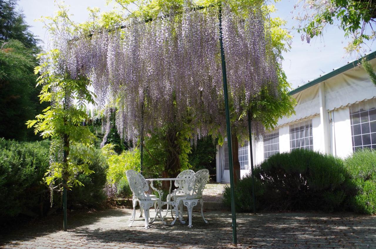 กาซา โด เรดอนโด Bed & Breakfast Rabacal ภายนอก รูปภาพ