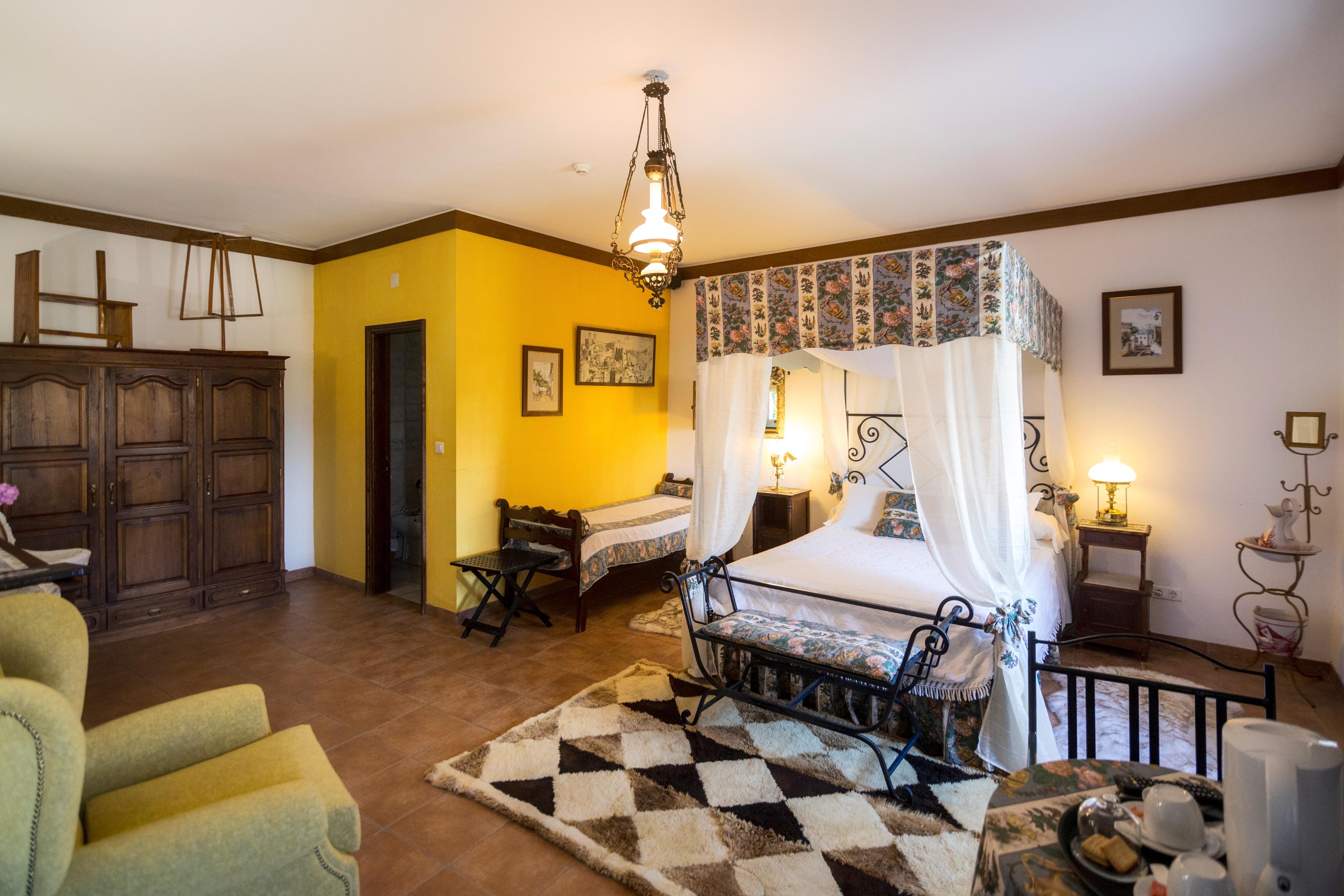 กาซา โด เรดอนโด Bed & Breakfast Rabacal ภายนอก รูปภาพ