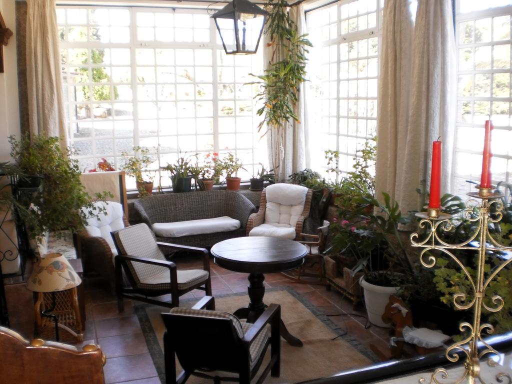 กาซา โด เรดอนโด Bed & Breakfast Rabacal ภายนอก รูปภาพ